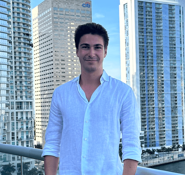 Valeri Sabev, Founder and CEO of Hintora